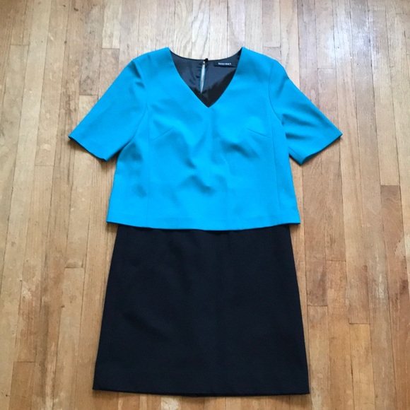 Ellen Tracy Dresses & Skirts - Ellen Tracy Blue & Black Business Dress